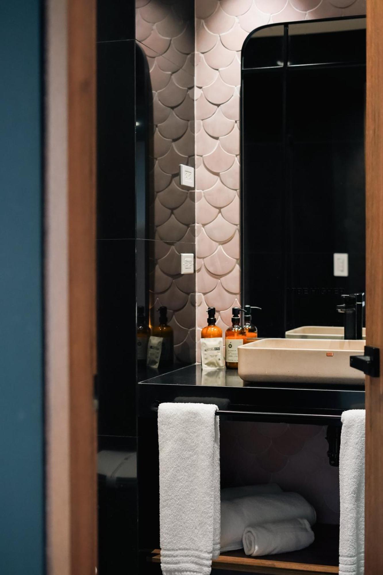 Hotel Sexto By Icono Armenia  Buitenkant foto